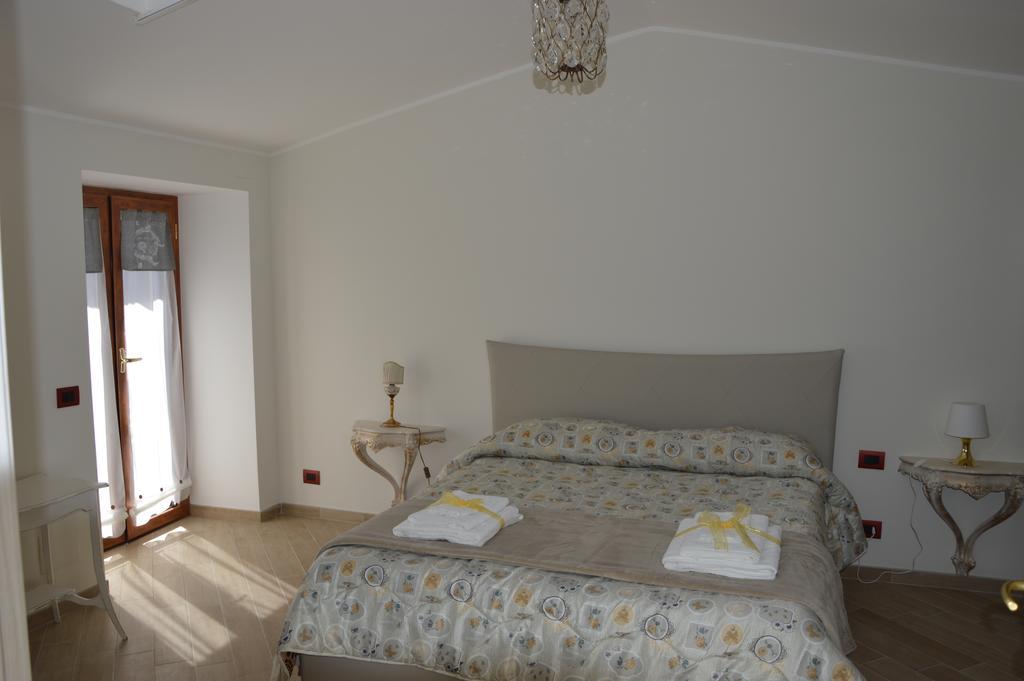Guest House - Il Granaio Norma Exterior photo